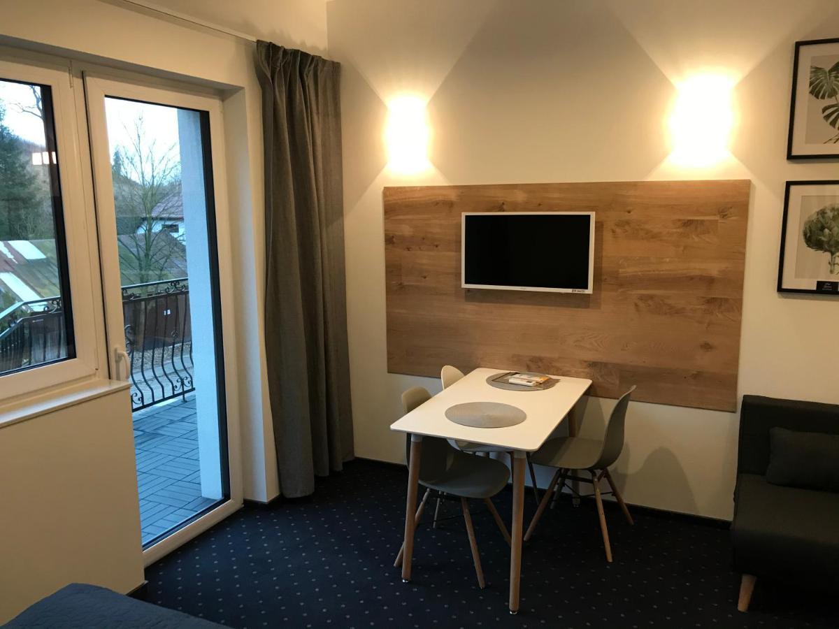 Apartamenty Pod Zamkiem W Janowcu Яновец Экстерьер фото